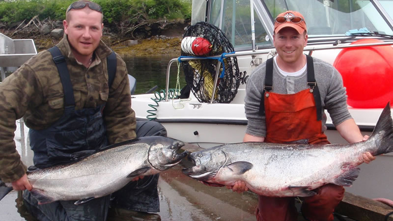 Crushing Springs salmon fishing video - feature image