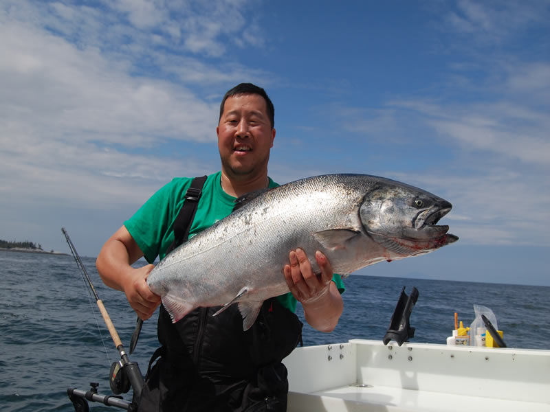Trolling Tips for Chinook Salmon Fishing with Downriggers